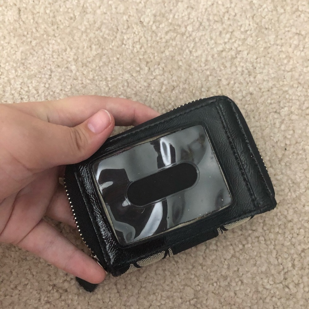 Coach Wallet - Picture 3 of 4